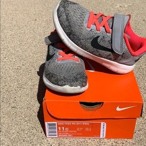 Nike toddler sneaker